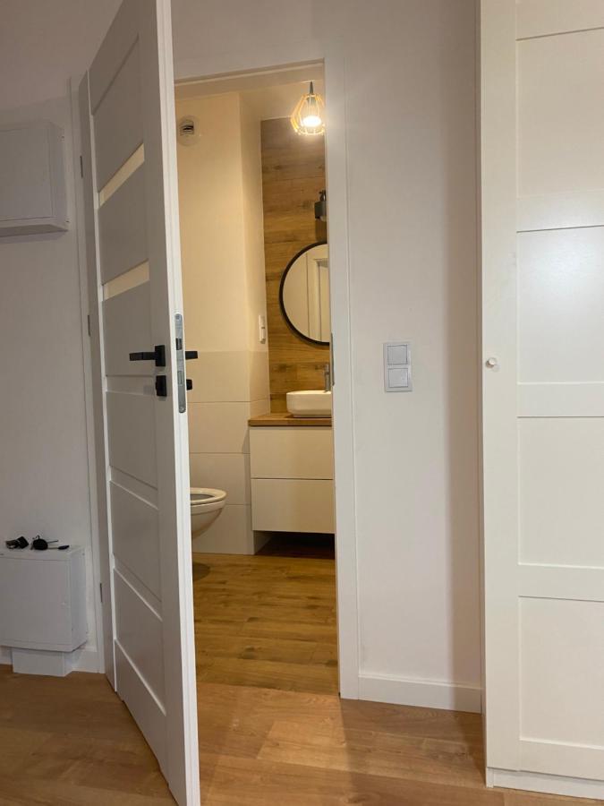 Airport Green Apartment Kl21 - Air Condition & Free Parking ורשה מראה חיצוני תמונה