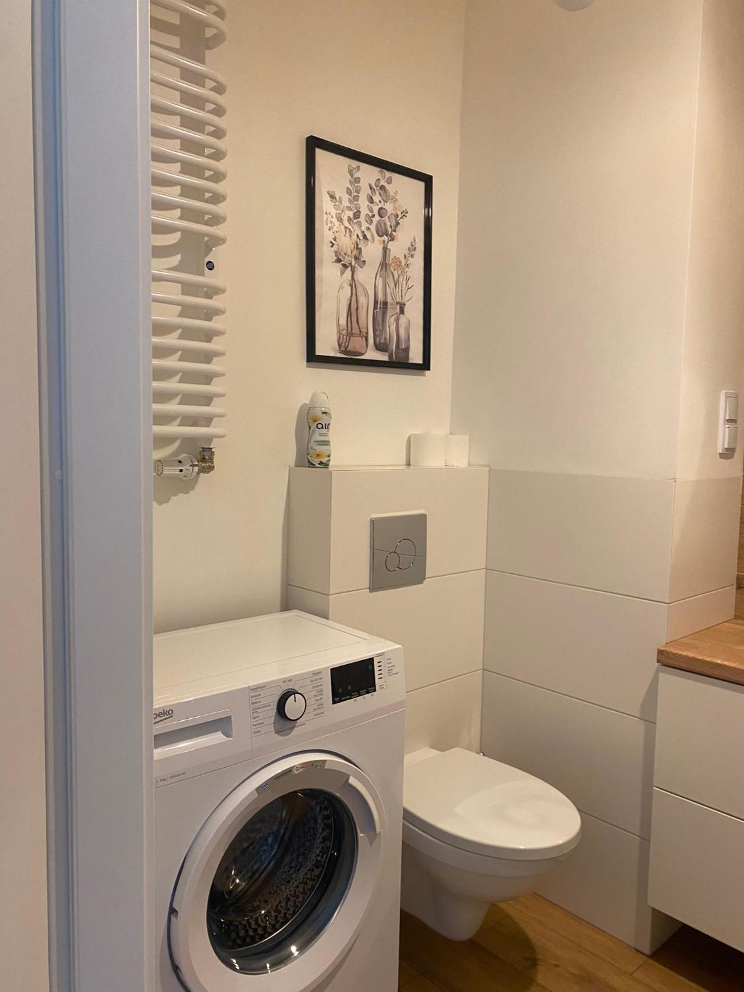 Airport Green Apartment Kl21 - Air Condition & Free Parking ורשה מראה חיצוני תמונה