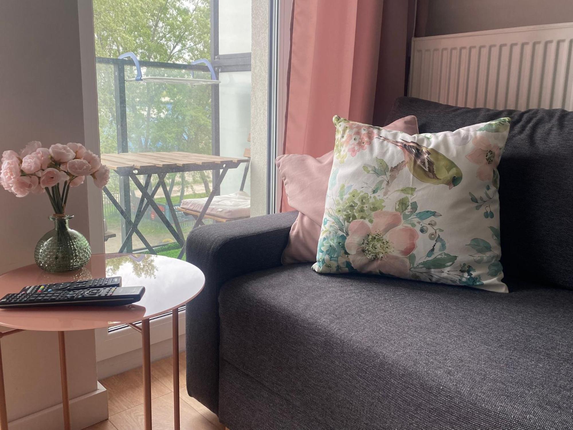 Airport Green Apartment Kl21 - Air Condition & Free Parking ורשה מראה חיצוני תמונה